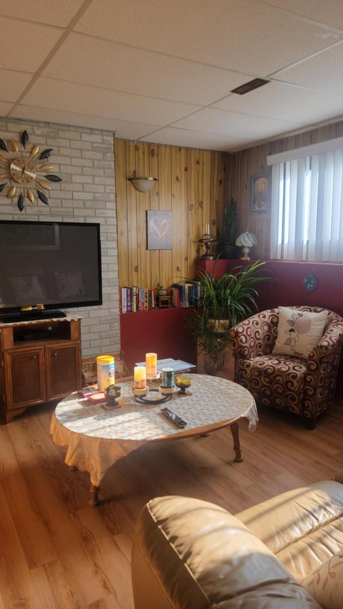 Charming - 2 Bedrooms Suite, 1 Full Bath & Family Room Kamloops Luaran gambar